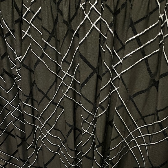 NWT Black dress with silver sparkle detail - Picture 3 of 3